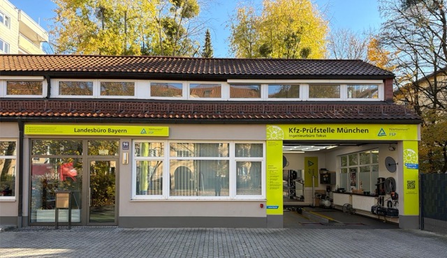 Kfz-Prüfstelle München Banner